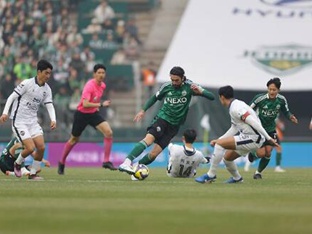 '이것이 한국의 1부리그 입니까?' 군팀 김천 상대한 伊 대표 FW 