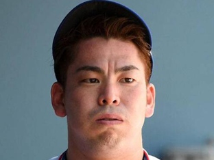르브론도 고개 숙였다... 레이커스, 2년 연속 NBA PO 1라운드 탈락