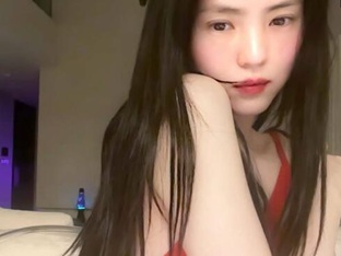 한소희 침대서 아찔한 유혹 눈빛, 나르시시즘 폭주