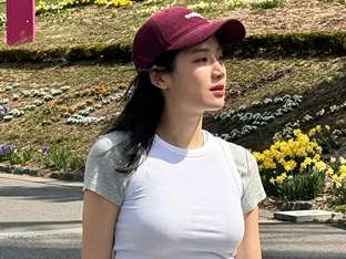 박주현, 몸매가 이렇게 좋았어? 그냥 평범한 티셔츠에도 돋보이는 볼륨감