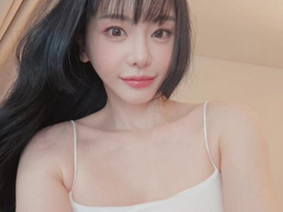 서유리, 선정성 논란 ‘엑셀 방송’ 하차 선언