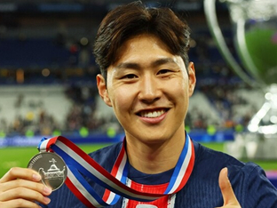 '벤치 멤버' 이강인 반란 가능하다…박지성-손흥민 넘어 韓 축구 신기록 달성 → UCL 결승 뛰고 트레블 도전