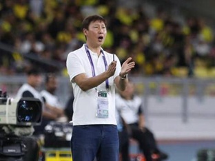 베트남 0-4 충격패… 김상식 감독의 공개 사과 