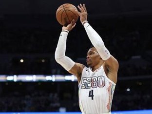 'NBA 트리플 더블 1위' 웨스트브룩, 옵션 거부…덴버 떠난다