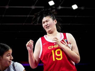 ‘그날, 인류는 떠올렸다’ 2007년생 226cm ‘초대형 거인’ 장쯔위, 일본전서 9분 뛰고 16점 폭발…“마치 대마왕 같았다”