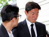 황의조 선수 생명 위기, 이젠 소속팀도 없다... 국내 복귀도 사실상 불가능