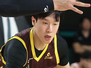전성현과 이별 성공한 LG, 그런데 두경민은 어떻게 하나