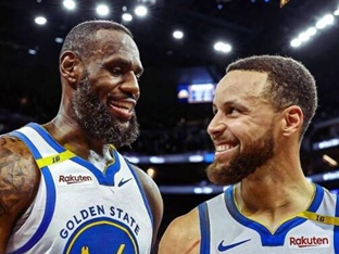 ‘초대박’ 르브론 향한 GSW의 진심, 18개월 동안 LAL에 연락했다…“커리와 제임스가 함께하는 방법 찾아”