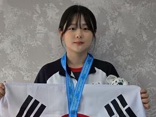 '자비 참가' 김효빈, 아시아사격선수권 한국 첫 개인전 금메달