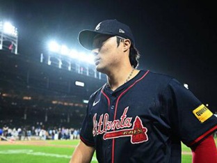 '3점슛 7방' 강이슬, 일본팀 잡은 '조선의슈터'