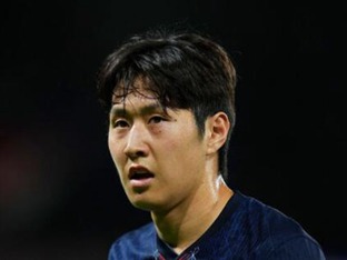 ‘PSG 벤치에 묶인’ 이강인, 드디어 PL로 이적? 빌라가 문 두드린다