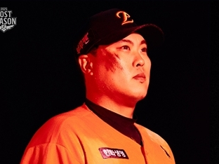 NBA '리빙 레전드' 제임스, 부상으로 23번째 시즌 개막전 결장