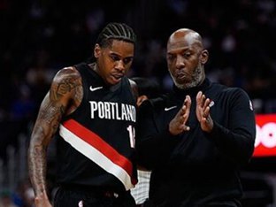 '올스타 가드' 천시 빌럽스 감독 포함 34명...NBA 불법 스포츠 베팅·사기 도박 혐의 체포