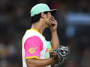 ‘찰스 경, 팩폭 멈춰!’ 아픈 ‘킹’ 르브론 향한 바클리의 독설…“좌골신경통? 그냥 늙어서 그래, 늙으면 다 아프잖아”