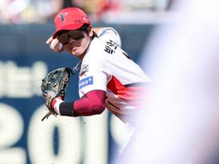 역대 최악의 공격력, 댈러스 레전드조차 “참혹한 수준…지켜보는 게 힘들다”