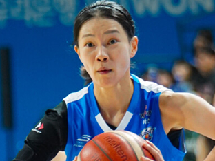 ‘BNK전 중 이탈’ 우리은행 김예진, 큰 부상 아니다 … KB전 출전 가능