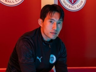 [오피셜] 韓 2부 신생팀 스케일 맞아?... 석현준 영입한 용인, '324경기 23골 60도움' 신진호까지 품었다