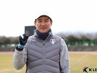 K리그 사령탑 교통 정리는 끝났다…울산은 김현석, 2부 강등된 수원FC는 박건하