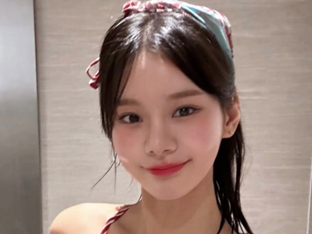 맹승지, 수영복이 작아 보이는 우월 볼륨감…탄탄 글래머의 크리스마스