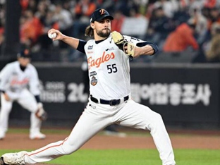 '초비상!' 요키치 쓰러진 덴버, 백업 센터 발렌슈나스까지 쓰러졌다... 최소 1달 결장 예정