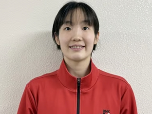 21세 소녀가 '3점슛 장인'들과 어깨 나란히 하다니... 