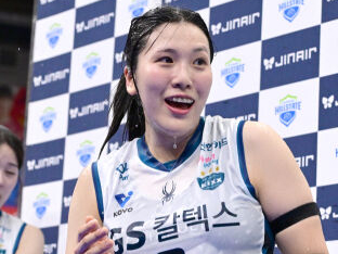 '이런 기적이' 18살 신인은 어떻게 GS 복덩이로 등극했나…데뷔 첫 득점→방송사 인터뷰→물세례, 