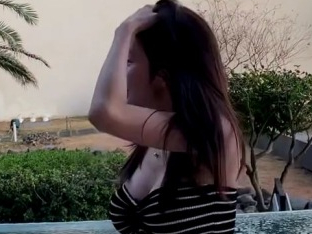 15기 순자, 46kg 공개하며 글래머러스 비키니 몸매 