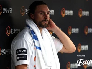 21세 소녀가 '3점슛 장인'들과 어깨 나란히 하다니... 