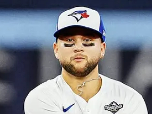 감독과는 불화, 동료들은 옹호...팀 9연승 중인데 트레이드 요구한 쿠밍가