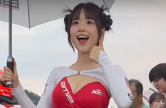 슈퍼레이스 홍지은 님!5전이랑 6전 달라진 의상?!
