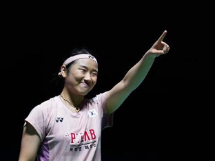 ‘일본의 기대주’가 일 냈다, 세계 랭킹 4위에 42분 만에 2-0 완승, 일본 오픈 4강행, 그런데 다음 상대가 ‘셔틀콕 여제’