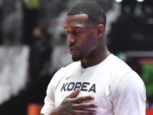 ‘라건아’ 후임은 정녕없나…귀화선수 없는 한국농구, 아시아 8강이 한계였다