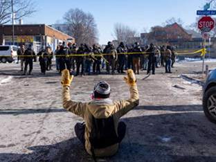 미네소타 이민 정책 반대 시위 격화에 NBA 경기도 연기