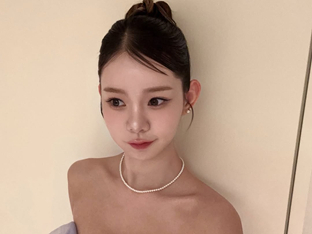 맹승지, 감출 수 없는 E컵 글래머…훅 파인 드레스에 아찔한 비주얼 완성