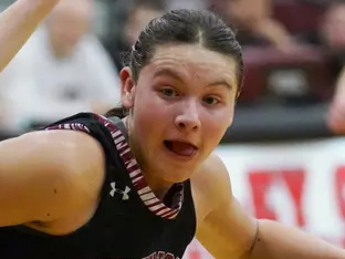 7m-바이킹스, 프로비던스 상대 초반 실수로 패배