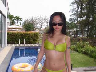 허니제이, 형광 비키니로 터진 볼륨감…군살 제로 몸매 