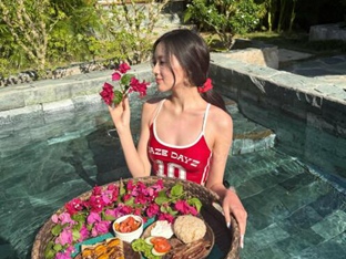 ‘김우석♥’ 강나언, 비키니 걸그룹 몸매 대박 ‘부러워’