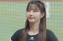 김진아 KT 위즈 치어리더 직캠 20250523 CHEERLEADER JIN-A KIM FANCAM