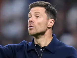 7m-'혼란스러운' 마르세유 제안 받은 알론소... 리버풀 슬롯의 미래는?