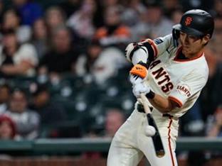 7M- 이정후, MLB 시범경기 나흘 연속 안타…첫 멀티히트에 3루타까지 폭발