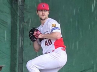 7M- KIA 네일, 3년 차 시즌 준비 순조…