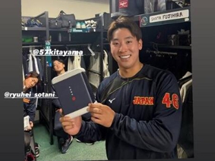 7M - 역시 오타니, 마이애미 출발 전 일본 선수단 전원에 헤드폰 선물