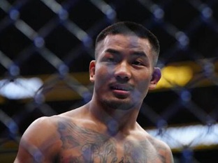 7M - '26초' 만에 UFC 챔피언 등극한 조슈아 반 