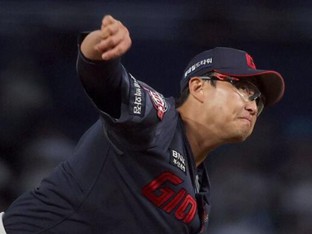 7M- 레이커스, 돈치치 이어 리브스까지 부상 이탈…시즌 막판 악재