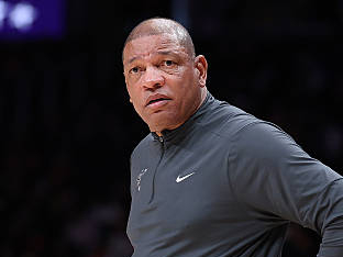 7m-밀워키, 파멸적 시즌 마무리…닥 리버스 감독 전격 경질