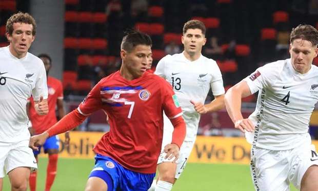 7m-뉴질랜드 수비수 파이네이커, 어깨 부상으로 월드컵 출전 불투명