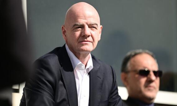 7M - 국제축구연맹 회장, 