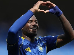 7m-‘부활한 말컹, 2골 1도움 활약’ 울산, 광주 5-1 대파하고 2위 굳히기