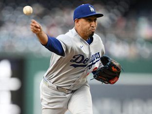 7M- 다저스 마무리 디아스, 팔꿈치 수술→3개월 결장…'1016억' FA 먹구름