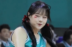 '잔망끼 빼고' 댄스삼매경에 빠진 치어리더 이호은